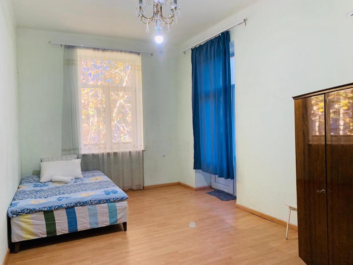 Infinity Hostel & Tour Yerevan Ngoại thất bức ảnh