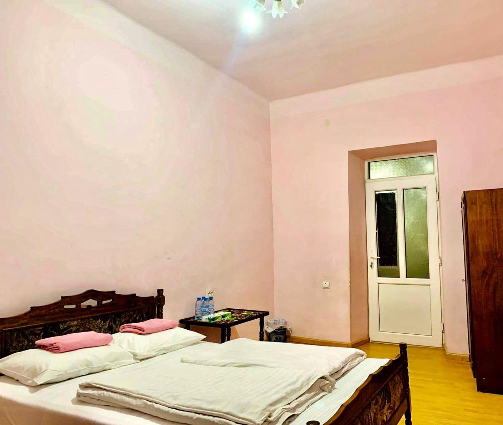 Infinity Hostel & Tour Yerevan Ngoại thất bức ảnh